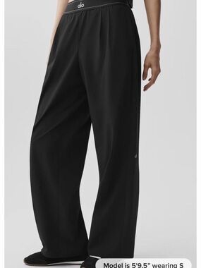 Alo Wide Leg Black trousers